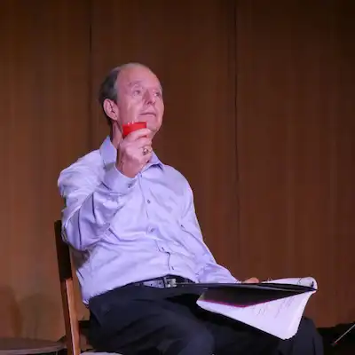 Sam Simon on stage